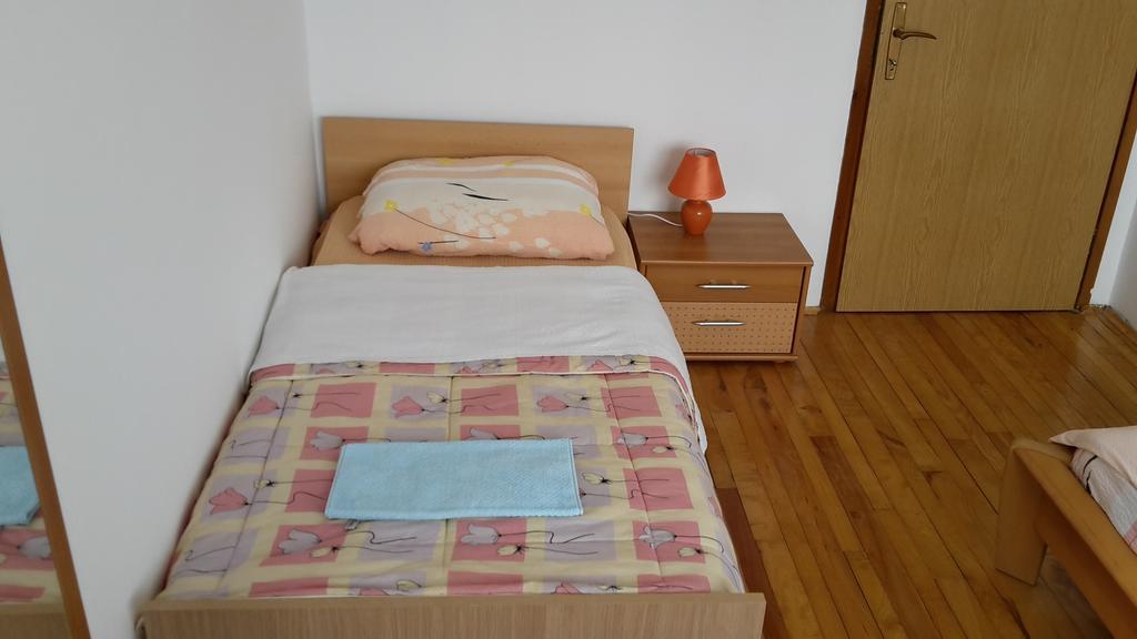 House Petkovic Hotel Korenica Buitenkant foto
