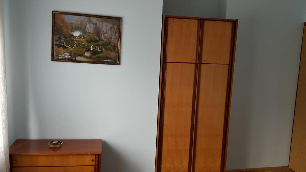 House Petkovic Hotel Korenica Buitenkant foto