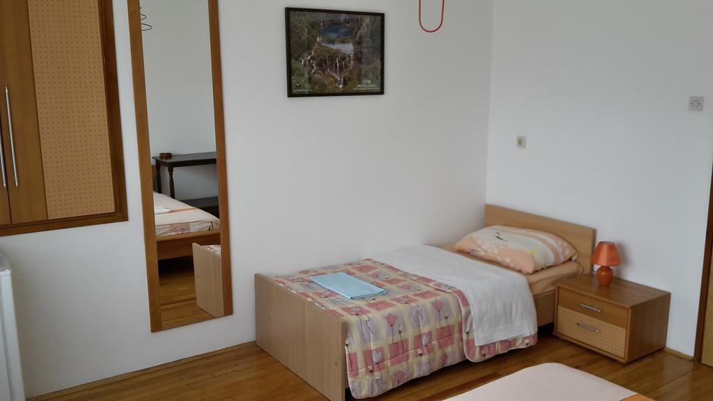 House Petkovic Hotel Korenica Buitenkant foto