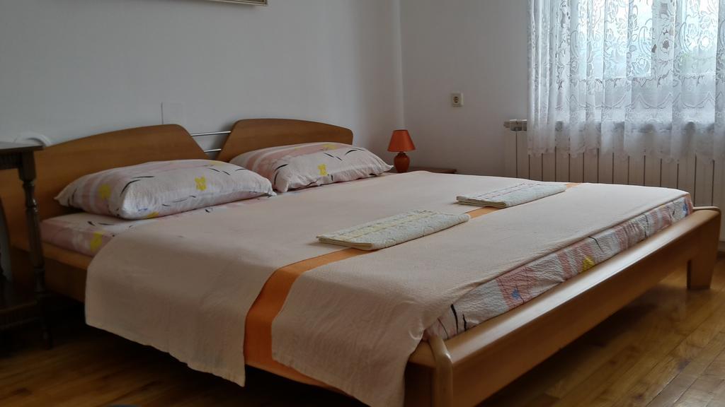 House Petkovic Hotel Korenica Buitenkant foto