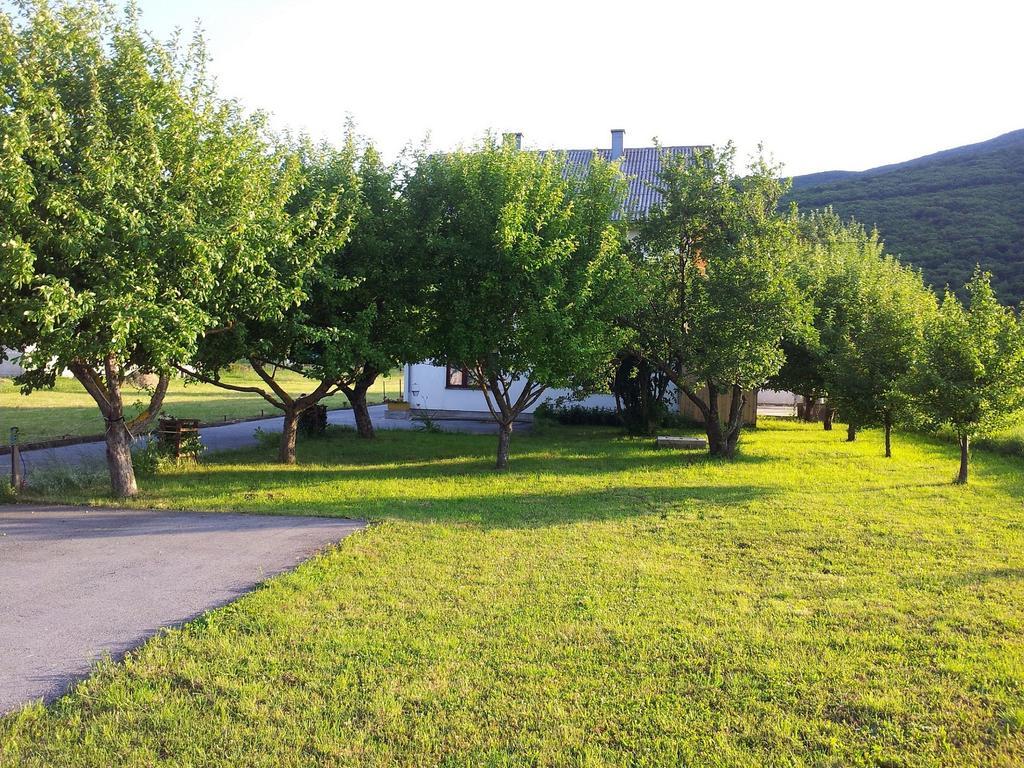 House Petkovic Hotel Korenica Buitenkant foto